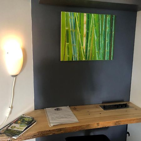サンジルレバンStudio Independant Dans Propriete Avec Piscine Et Wifiアパートメント エクステリア 写真